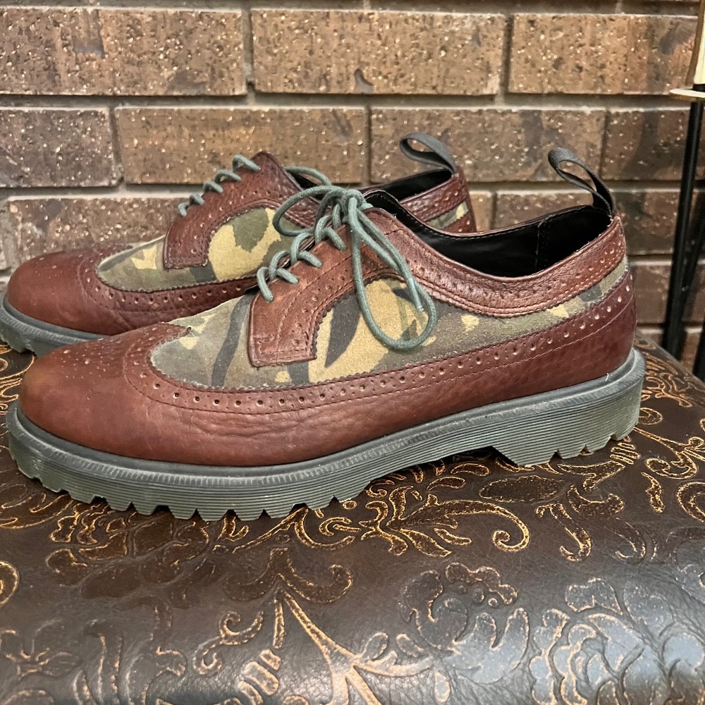 Dr. Martens 16041 Oxford